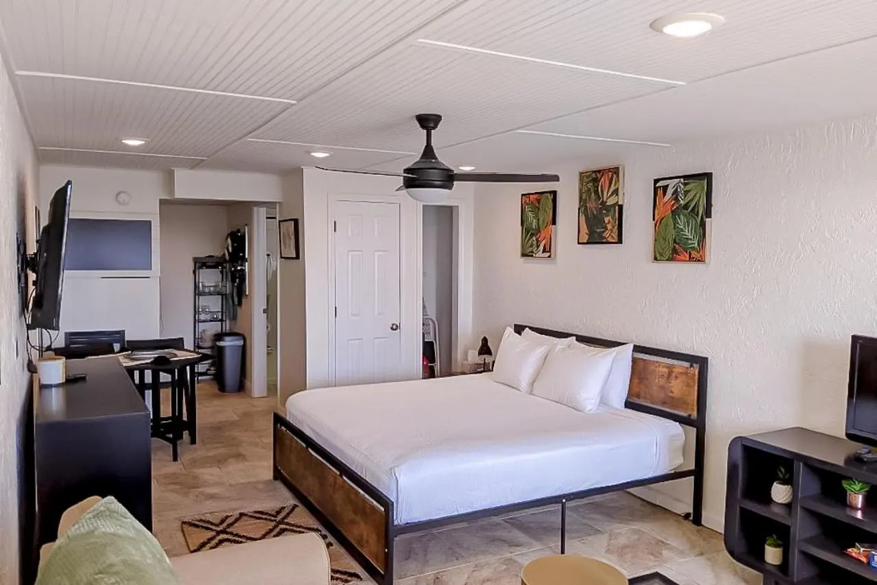 Ambassador C5 Hotel Panama City Beach