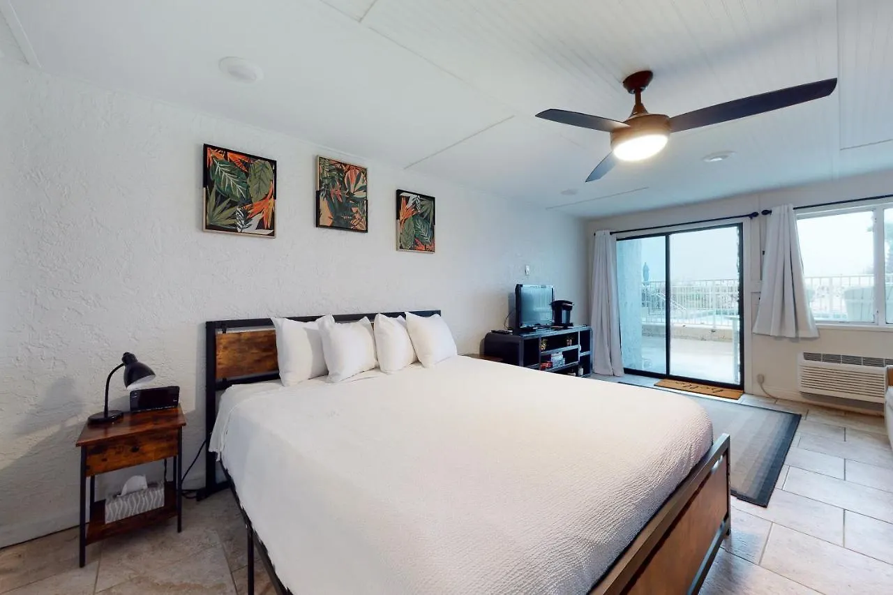 Hotel Ambassador C5 Panama City Beach Stati Uniti